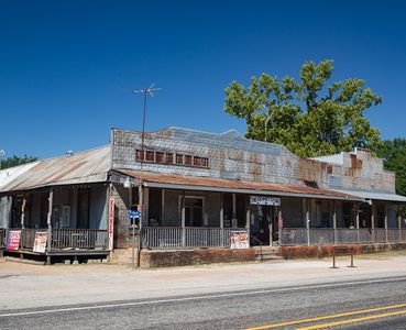 Agent Favorite: The Kenney Store LLC